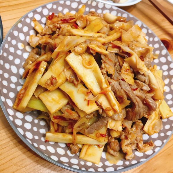 辣炒桂竹筍 : 湯湯一起做