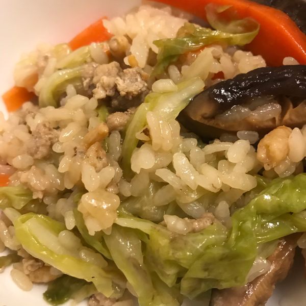 Lc鑄鐵鍋 X 高麗菜飯 : nnpp123一起做