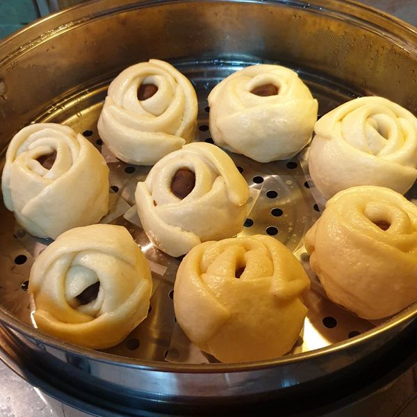 玫瑰豆沙包 : Rowena Chen一起做