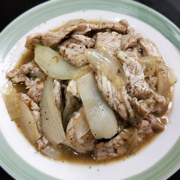 鐵板料理的熱門菜～黑胡椒洋蔥豬柳 : 愛倫廖一起做