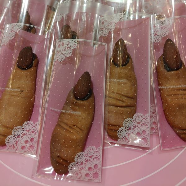 [萬聖節]~巫婆手指餅乾：潔兒亂亂烘 一起做