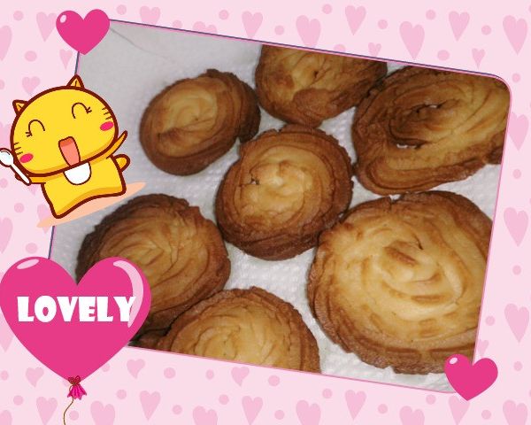 【甜牙齒】一口接一口的奶酥餅乾Danish butter cookies：嘟嘟 一起做