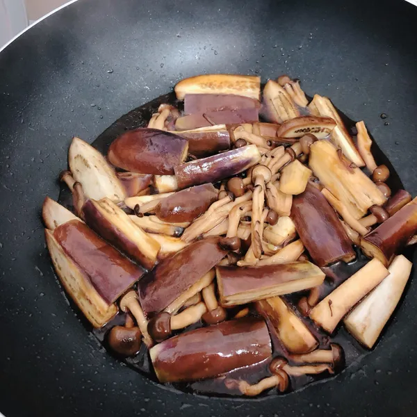 開胃!魚香菇菇燒茄子~【好菇道營養料理】 : 鳥胃大蔬一起做