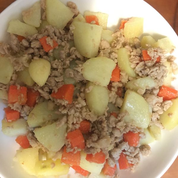 肉末炒馬鈴薯 : J.h. Yang一起做