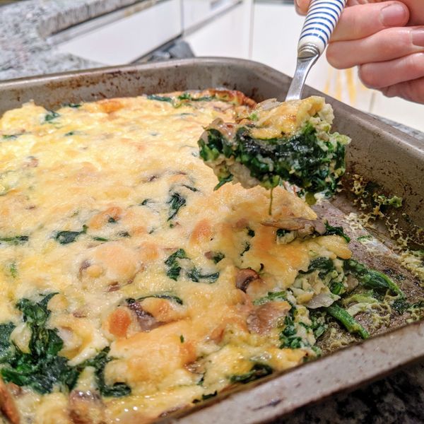 蘑菇菠菜起司烘蛋🍳
新手之烤箱家常菜 : Acacia Hsieh一起做