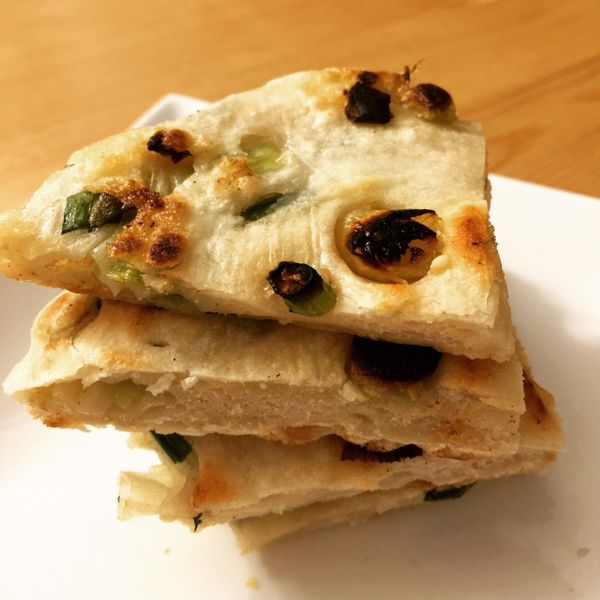 層次分明的蔥油餅原來這樣做 (影片教學) : Li Hsiu Ming一起做