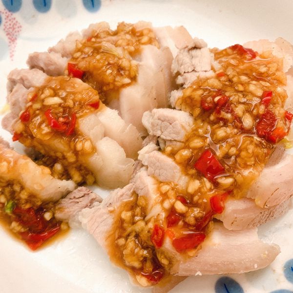 蒜泥白肉❤電鍋小廚娘：Eria Lu 一起做