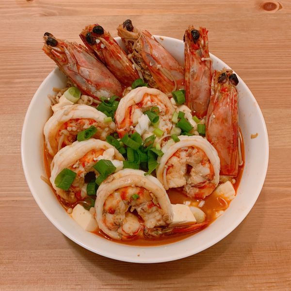 鮮蝦豆腐煲（影片）：Yo Ting Lin 一起做