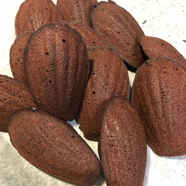 法芙娜可可瑪德蓮 : Van Hsinhsuan一起做