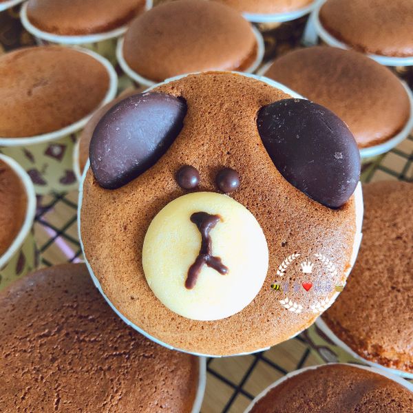 原味戚風杯子蛋糕 : 張蜜蜜一起做