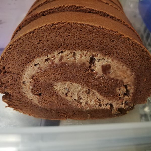 金莎巧克力蛋糕捲 : Alice Tsai一起做