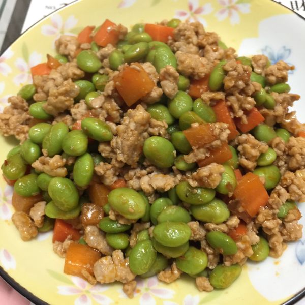 肉末炒毛豆 : Nancy Chi一起做