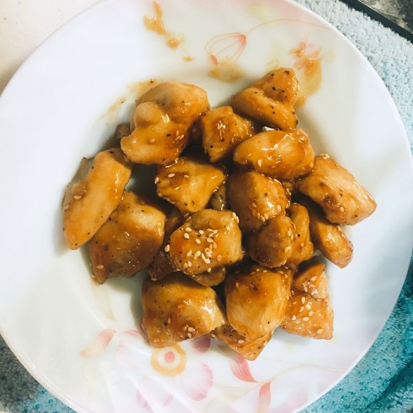 五味嫩炒雞丁 : 豬豬一起做