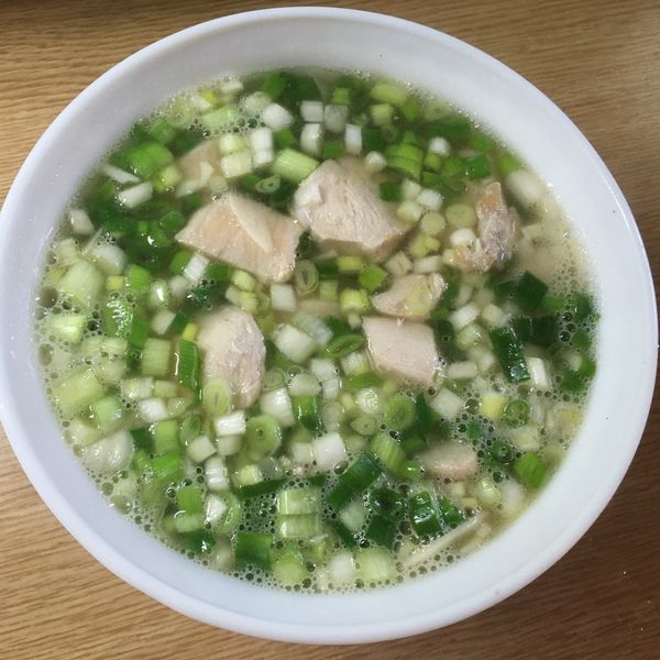 快到不可思議的蔥雞湯：小云 一起做