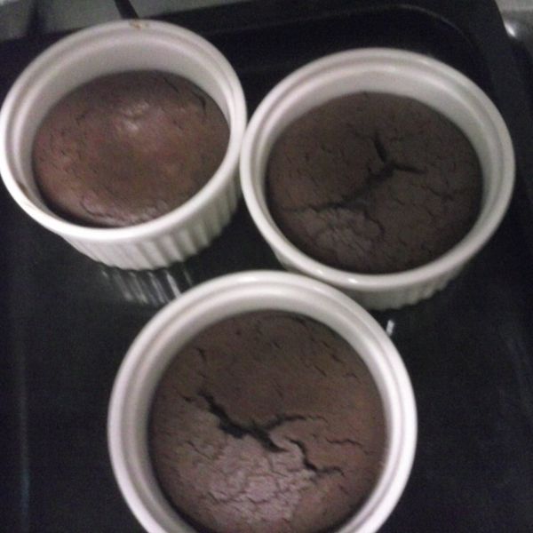 ♥(Ma小姐的廚房)爆漿的巧克力蛋糕 : 鄒奕新一起做