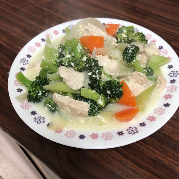 奶燉雞胸肉【高蛋白減肥餐】(影片):陳釔蒨 一起做