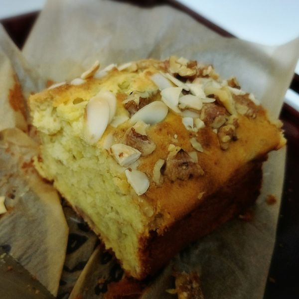 香蕉核桃磅蛋糕（清冰箱點心） : 黃育熒一起做