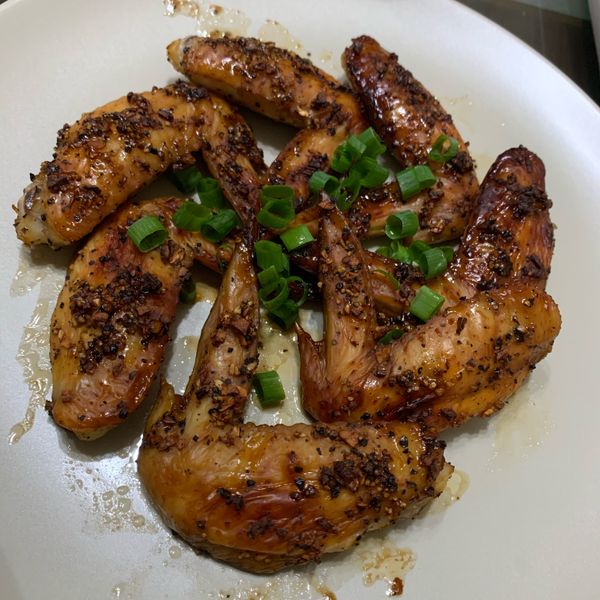 烤雞翅 : Chan Bia一起做