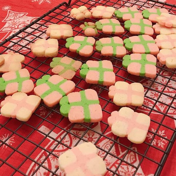 聖誕禮物造型餅乾 : Yiwen  Lin一起做