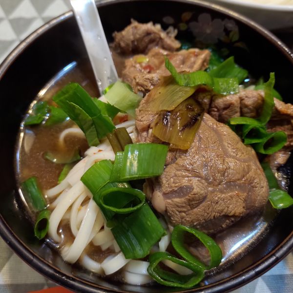 紅燒牛肉麵：許願燈 一起做