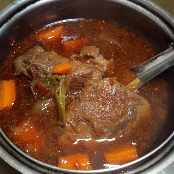 undefined：小豬 一起做