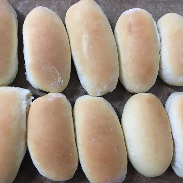 橄欖型餐包:陳怡伶 一起做