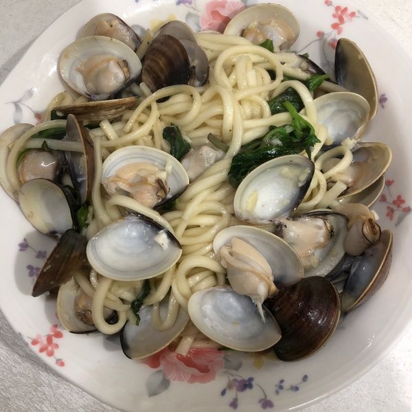 白酒蛤蜊義大利麵 : 陳蓋比一起做