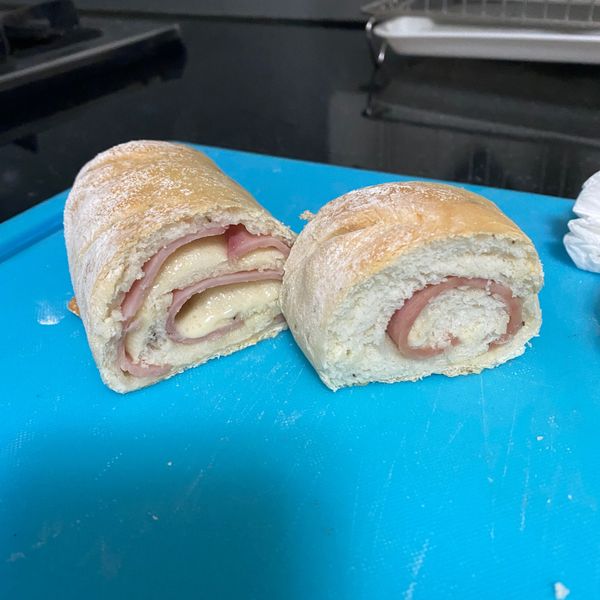 義式羅勒火腿起司麵包 : 佳綺楊一起做