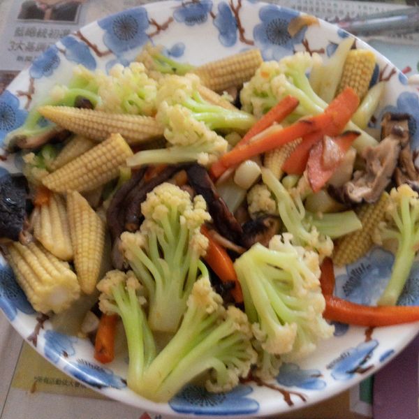 undefined：RouGing Wen 一起做