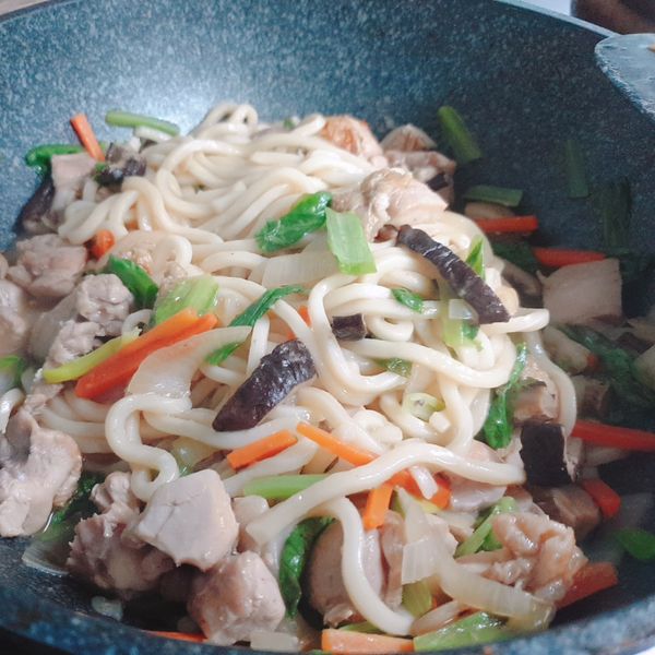 日式炒烏龍 : 莫衣娜一起做