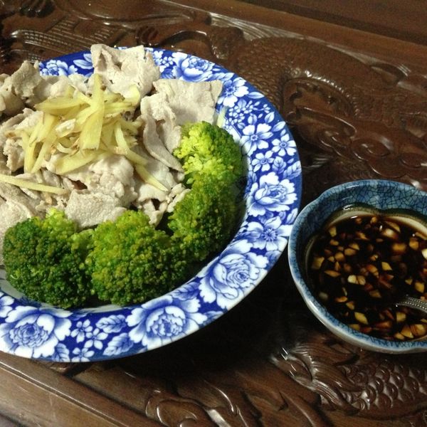 蒜泥白肉 : 謝湘湘一起做