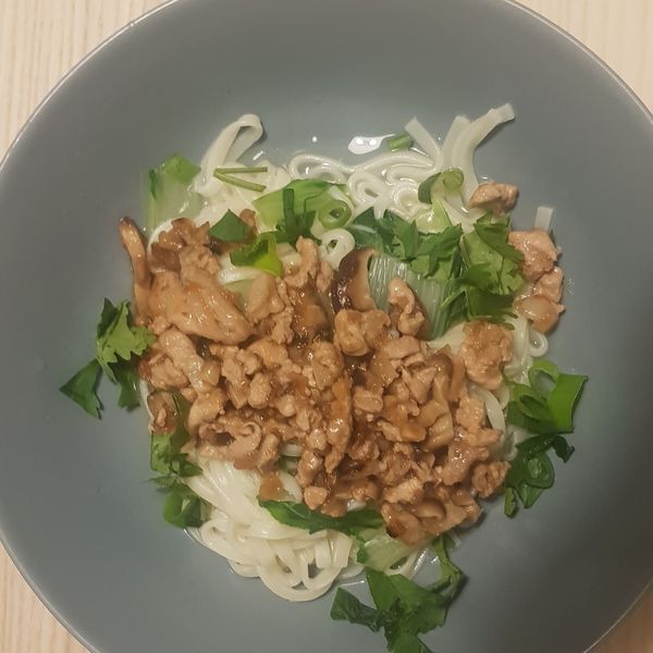 香菇肉燥乾麵 : chloe一起做