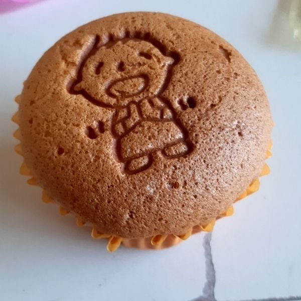 撞牆n次的戚風杯子蛋糕（附失敗案例分析）：Samantha 一起做