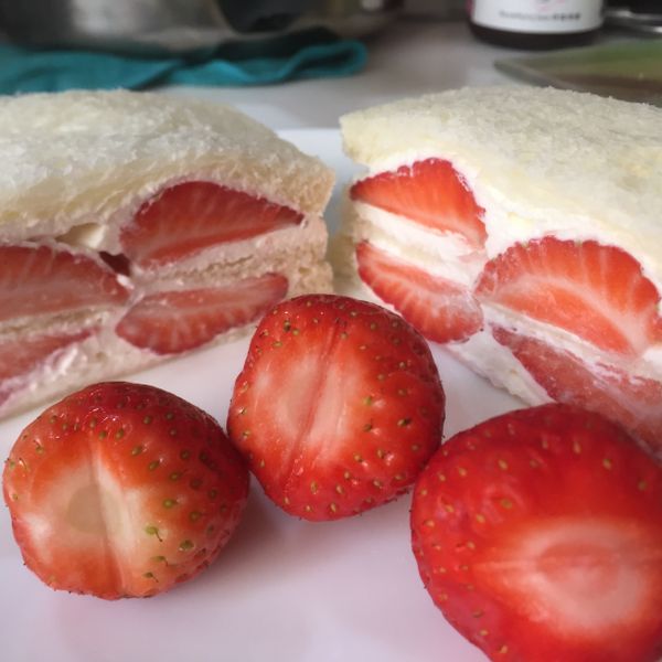 草苺鮮奶油三明治/vagen 純素 : sunny一起做
