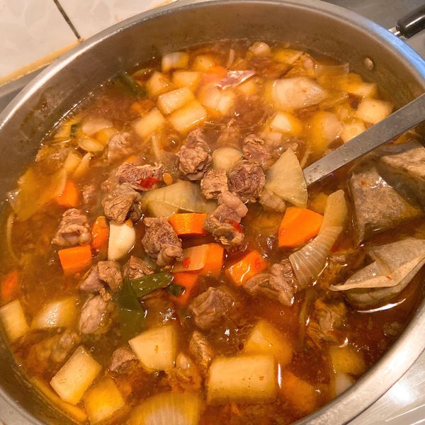 紅燒牛肉麵：Zhǐ Ling 一起做