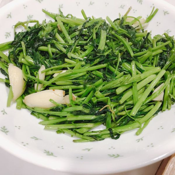 蒜香空心菜(2分鐘上菜) : Rilakkuma Chang一起做