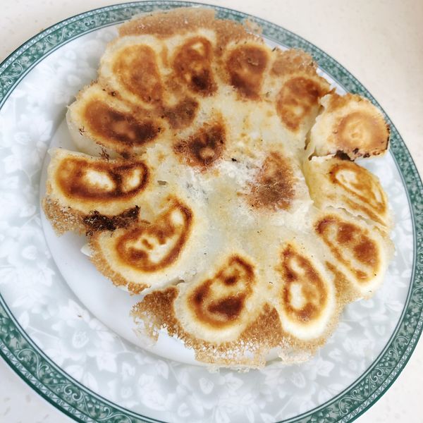 家常料理-冰花煎餃 : Vsan一起做