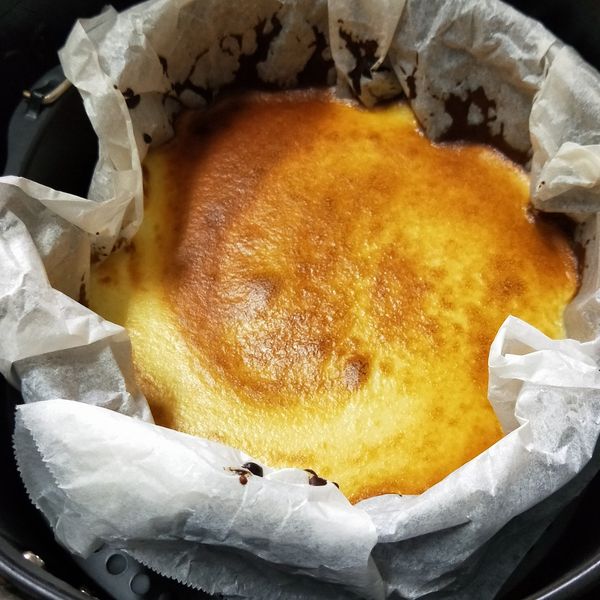 巴斯克乳酪蛋糕 (氣炸鍋)：黃瑞雅 一起做