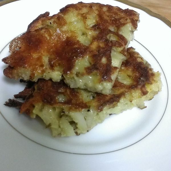 瑞典料理。平底鍋馬鈴薯煎餅Raggmunk（四人份） : Fiona Tu一起做