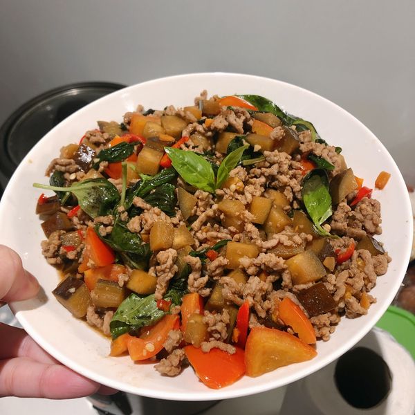 泰式打拋蔬菜肉末 鹹香下飯 : Chi Ya一起做