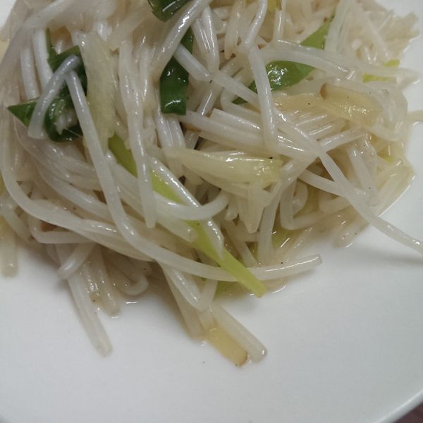 【粉豬兒】鐵板豆芽 : Lillian Kao一起做