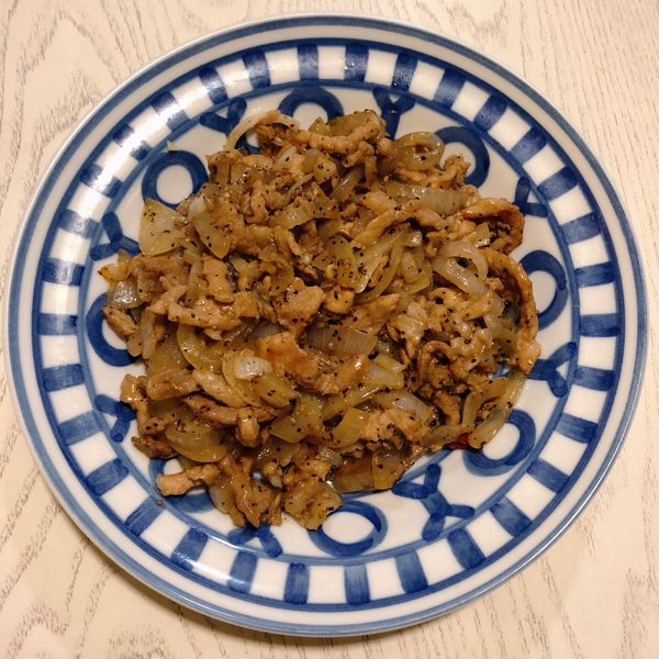 香辣開胃快炒菜~黑胡椒豬柳(影片食譜) : 黃品瑄一起做