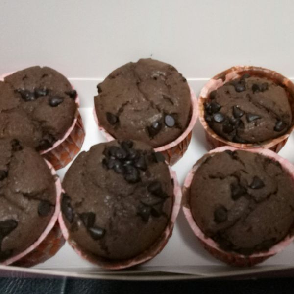 巧克力杯子蛋糕：愛吃又怕胖 一起做