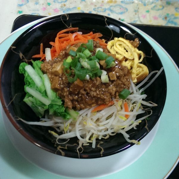 香噴噴炸醬麵：Judy Lin 一起做