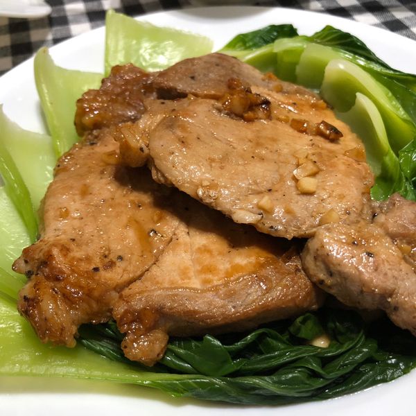 飛利浦萬用鍋鍋煎豬排：貝果 一起做