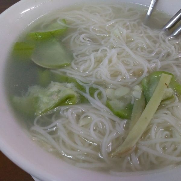 絲瓜蛤蜊麵線：葉子 一起做