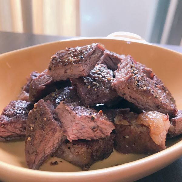 氣炸鍋「烤牛排」肉質嫩得沒話說。 : WTT一起做