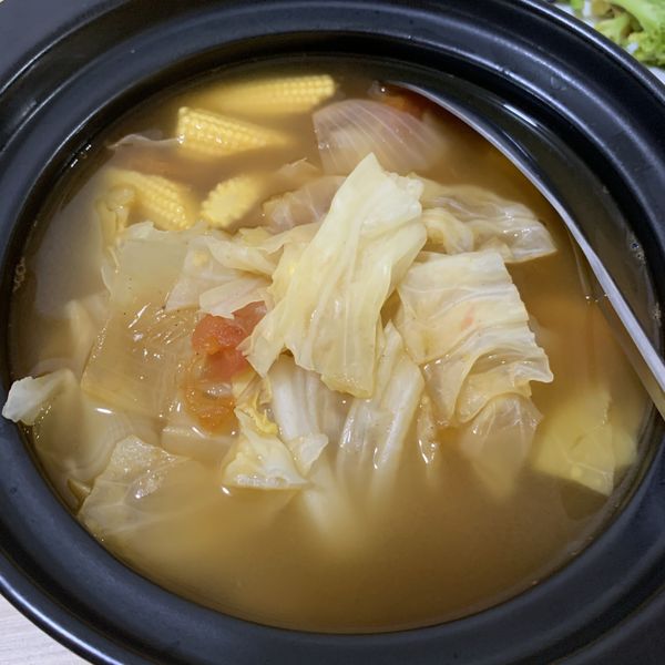 番茄洋蔥蔬菜湯 : 斑斑一起做