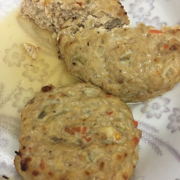 豆腐漢堡排 : Wei-Long  Hsu一起做