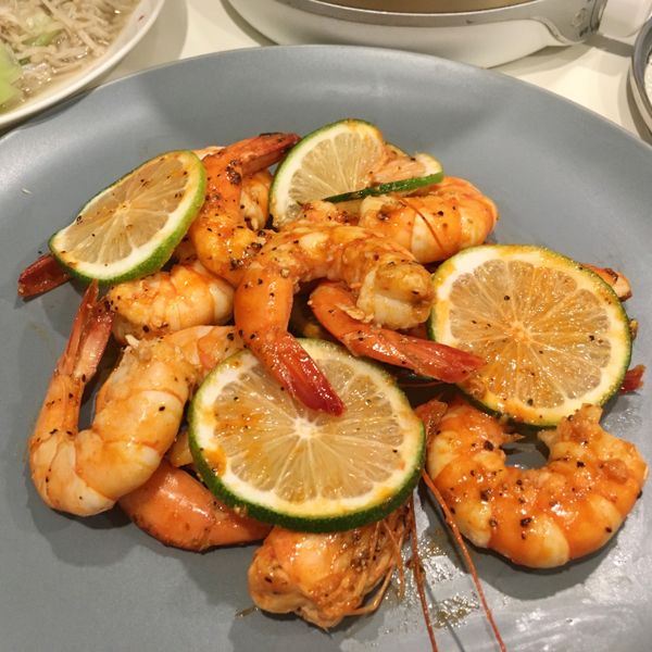 回味沖繩《蒜蓉奶油檸檬蝦》 : Bella一起做